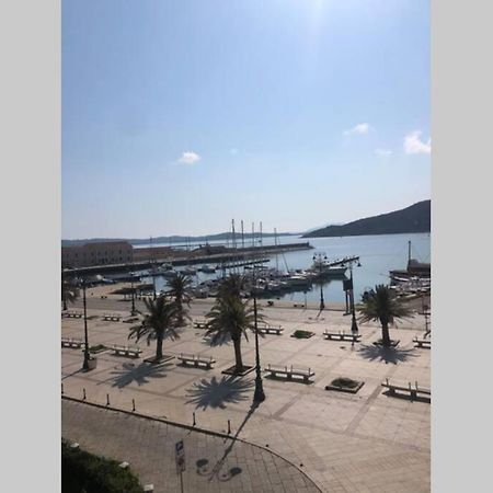 Appartamento Incantevole La Maddalena Vista Mare Codice Iun Q5459 المظهر الخارجي الصورة
